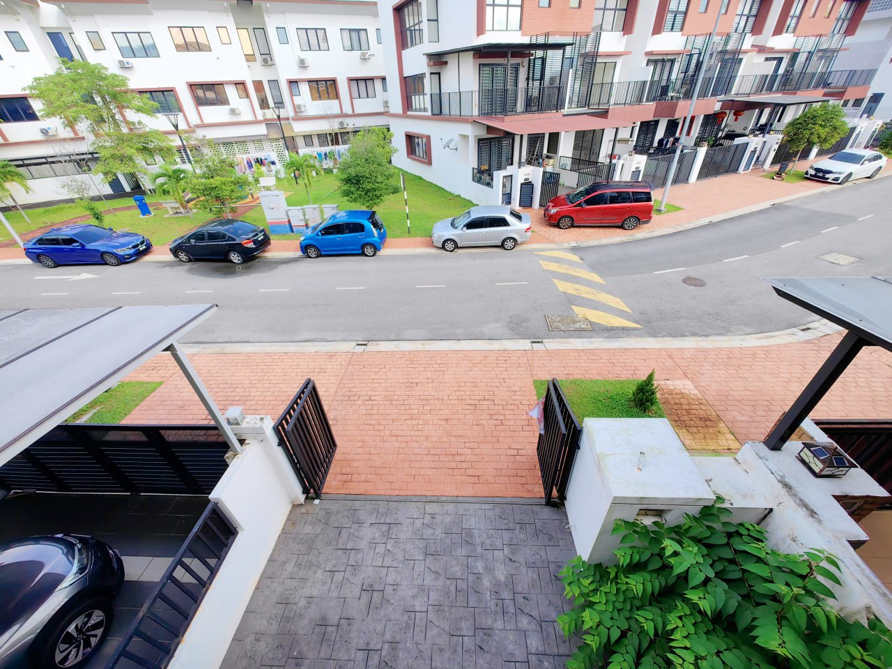 Double Storey Myra Meranti Puchong - photo 3
