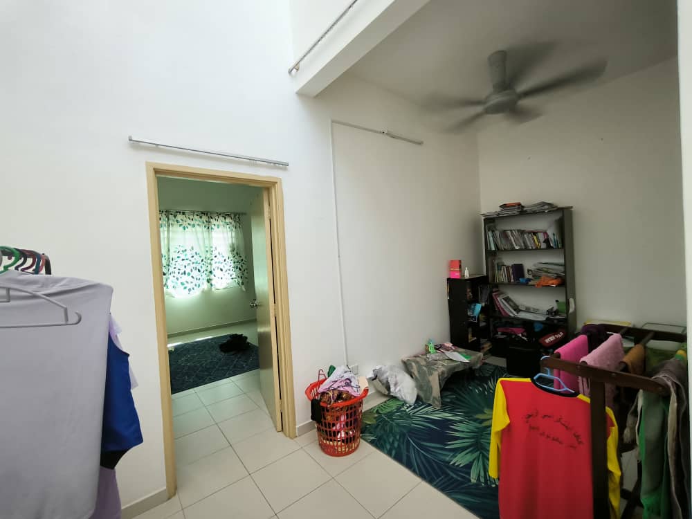 2 Storey Terrace Taman Anggerik Perdana Semenyih - photo 6