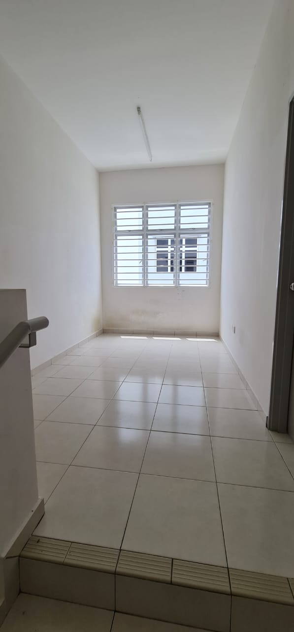 2 Storey Camellia Residence Bandar Tasik Kesuma - photo 8