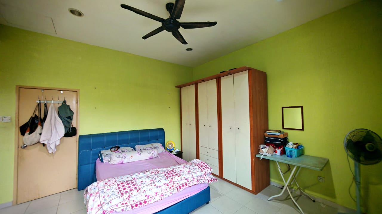 2 Storey Taman Anggerik Perdana, Bandar Tek Kajang - photo 4