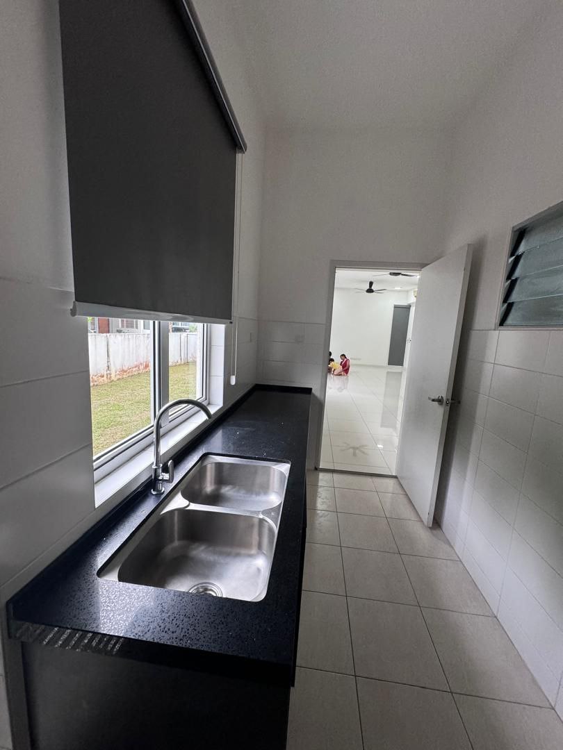 Semi D 3 Storey, Parkfield Tropicana Height Kajang - photo 11