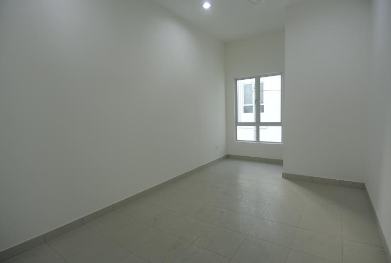 Corner 3 Storey Taman Nusa Idaman Sepang - photo 4