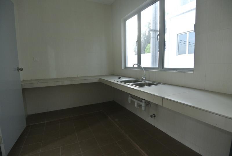 Corner 3 Storey Taman Nusa Idaman Sepang - photo 7