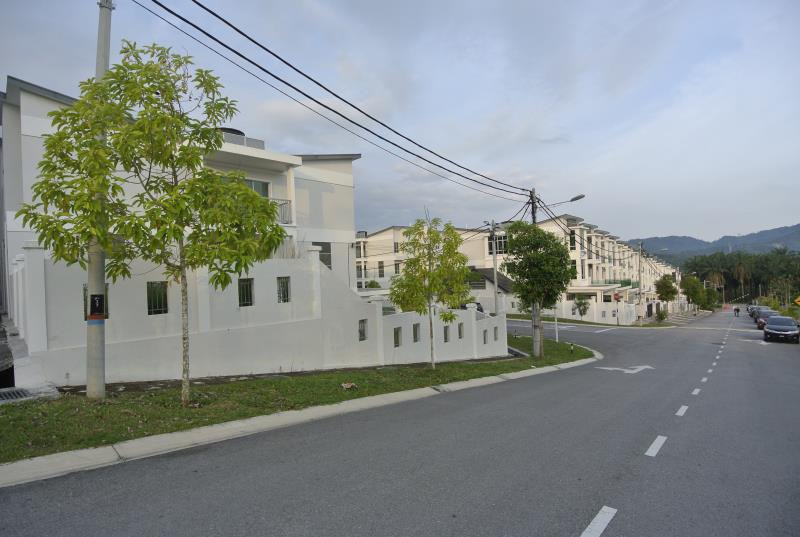 Corner 3 Storey Taman Nusa Idaman Sepang - photo 12