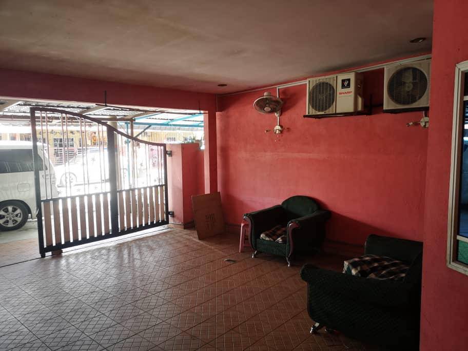 1 Storey Terrace Pandamaran Jaya Klang - photo 2