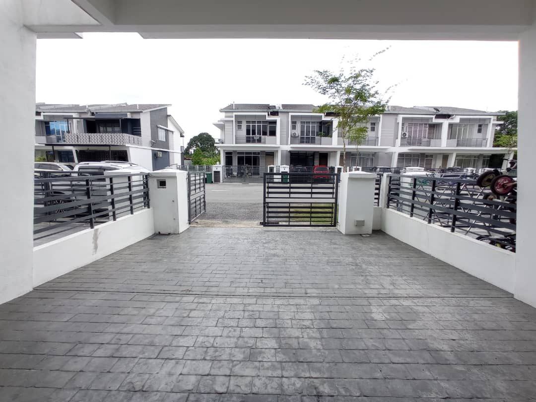2 Storey Terrace Taman Idaman Bangi - photo 2