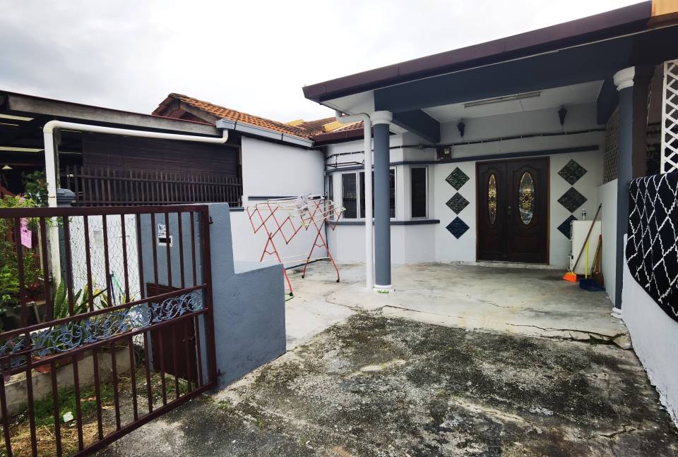 Rumah Teres Satu Tingkat Taman Ambar Dengkil - photo 2