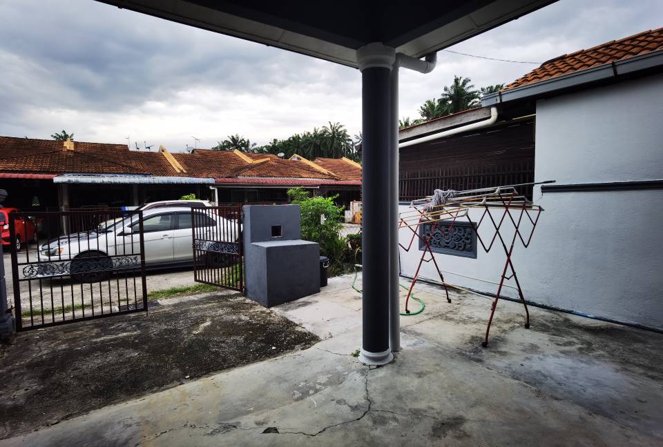 Rumah Teres Satu Tingkat Taman Ambar Dengkil - photo 3