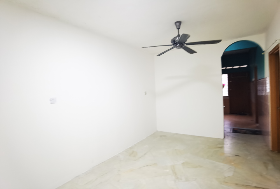Rumah Teres Satu Tingkat Taman Ambar Dengkil - photo 9