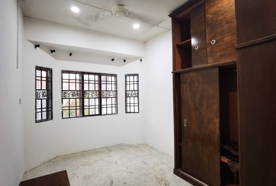 Rumah Teres Satu Tingkat Taman Ambar Dengkil - photo 11