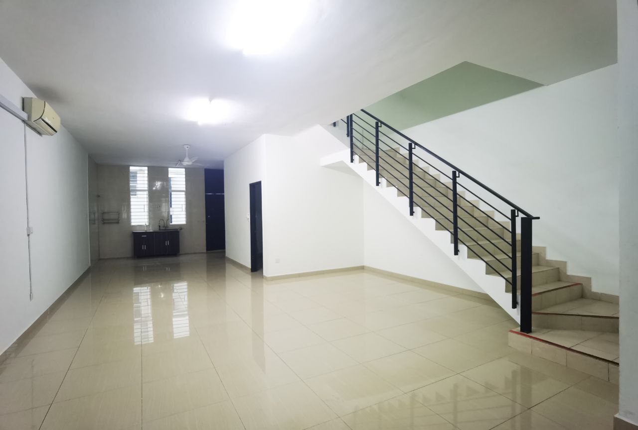 2 Storey Terrace House Bangi Avenue Kajang - photo 4