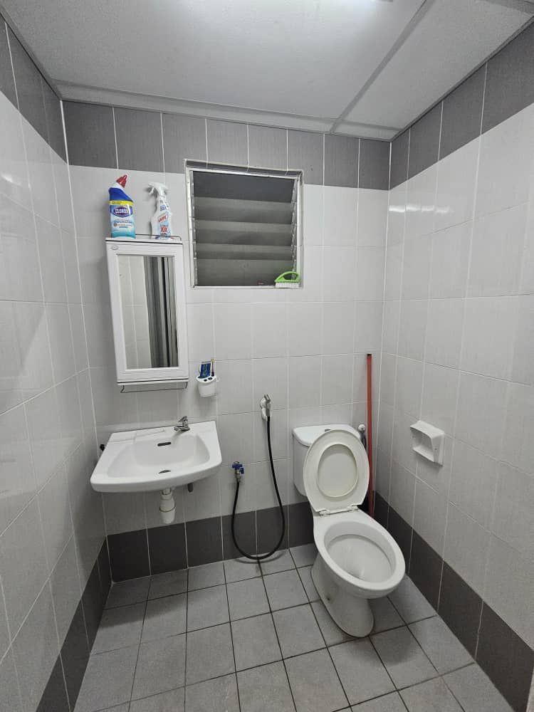 Villa Tropika Apartment Sungai Tangkas Kajang - photo 12