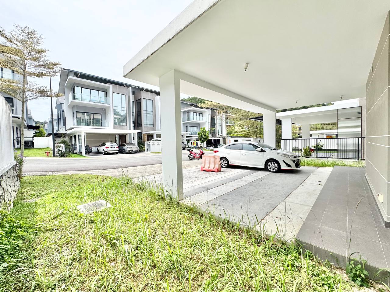 3-Storey Semi D Sierra Hijauan, Ukay Perdana - photo 2