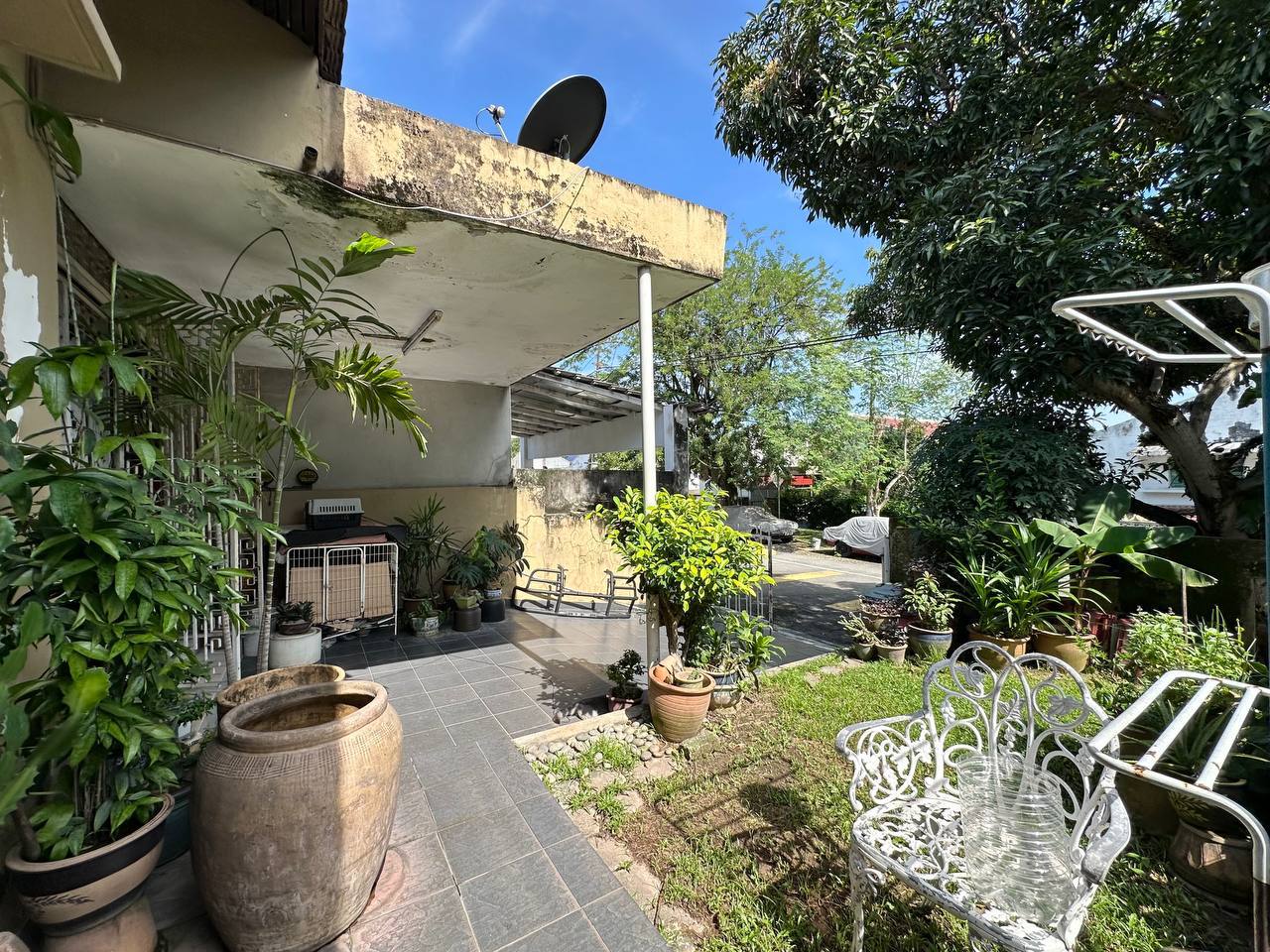 1 STOREY INTERMEDIATE LUCKY GARDEN, BANGSAR - photo 2