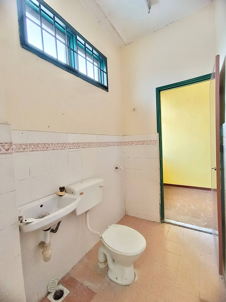 2 Storey Taman Seroja, Bandar Baru Salak Tinggi - photo 12