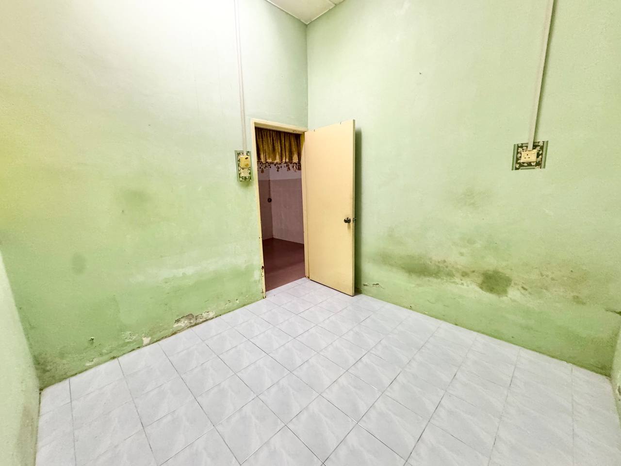 Single Storey Jalan Hikmat, Taman Meru Jaya, Klang - photo 7