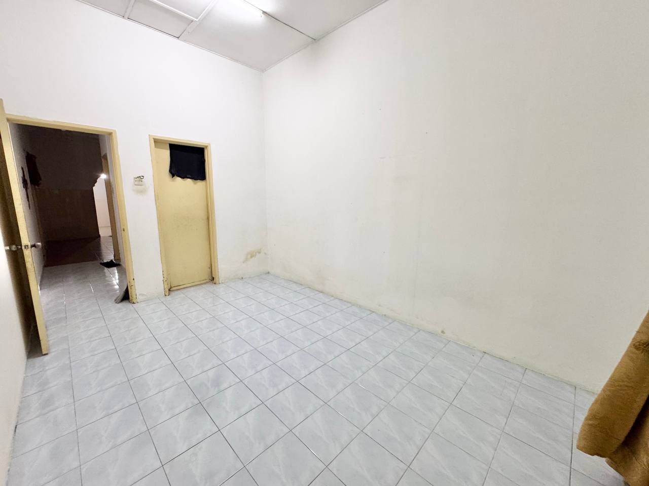 Single Storey Jalan Hikmat, Taman Meru Jaya, Klang - photo 13