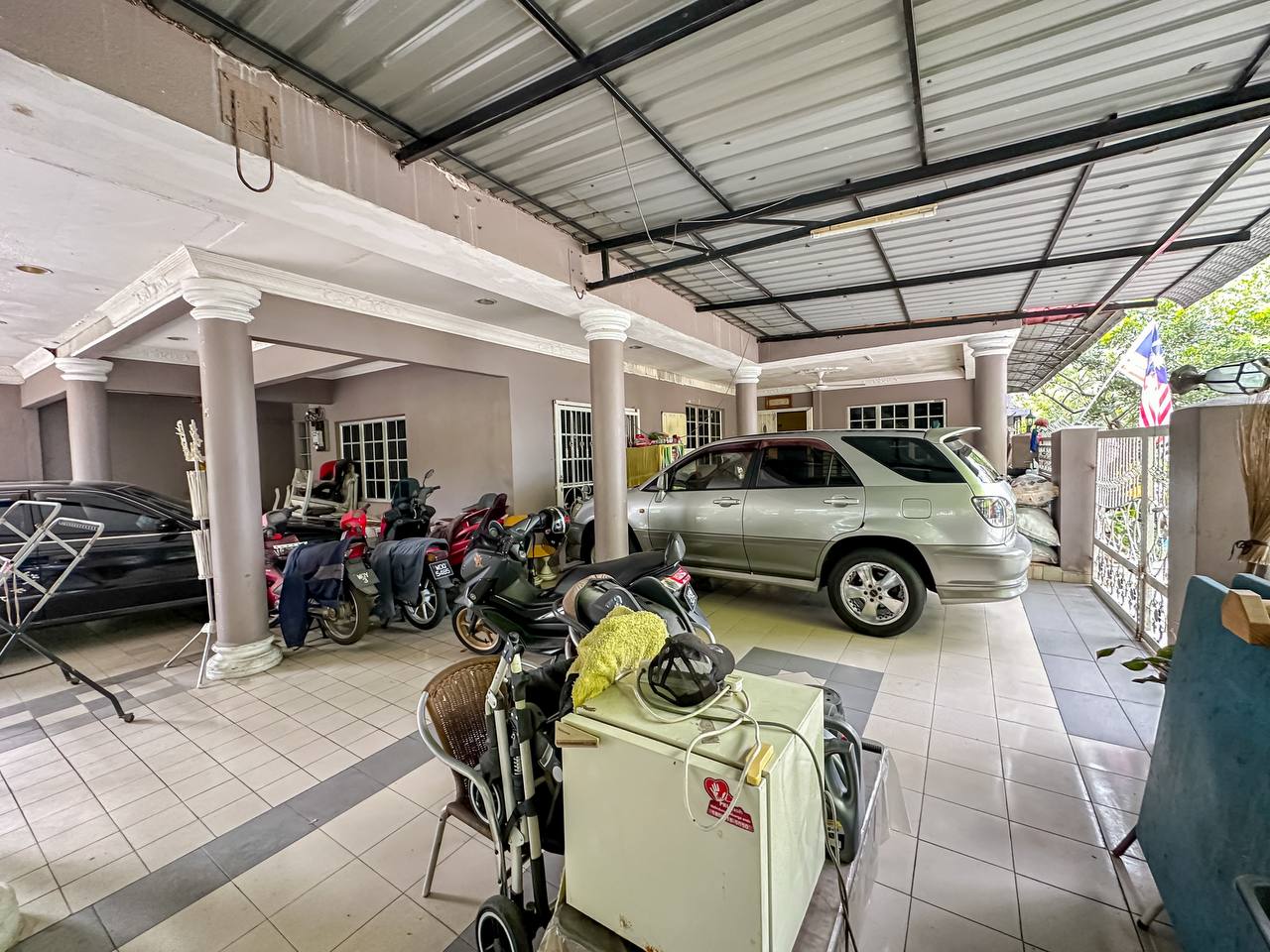 CORNER LOT 2 Storey Bandar Tasik Selatan KL - photo 12