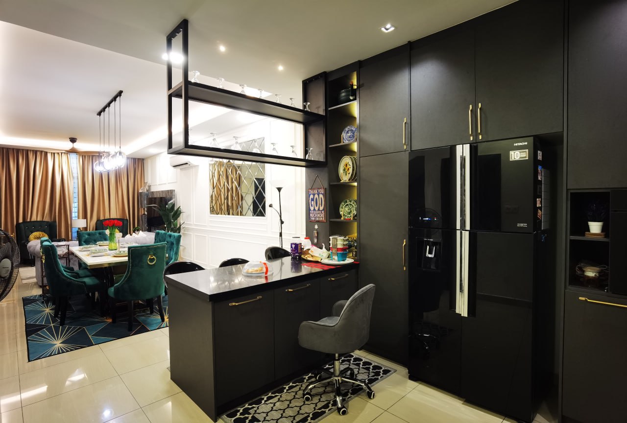 Fully Renovated 3 Storey House Bangi Avenue - photo 3