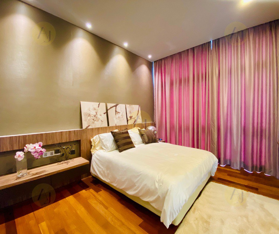3 STOREY BUNGALOW, HAMTON KEMENSAH - photo 5