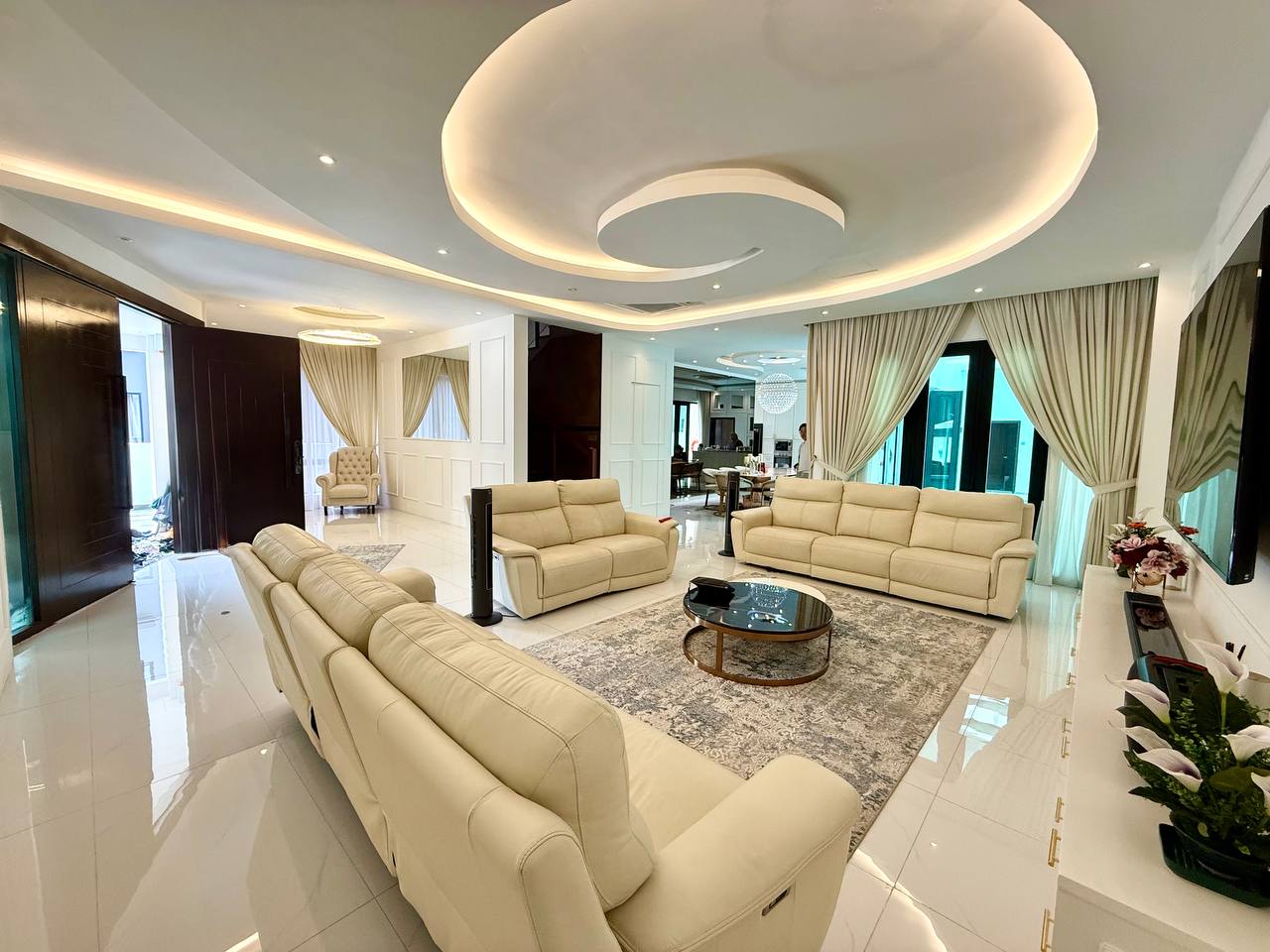 Bungalow 3 Storey Country Heights, Kajang - photo 7