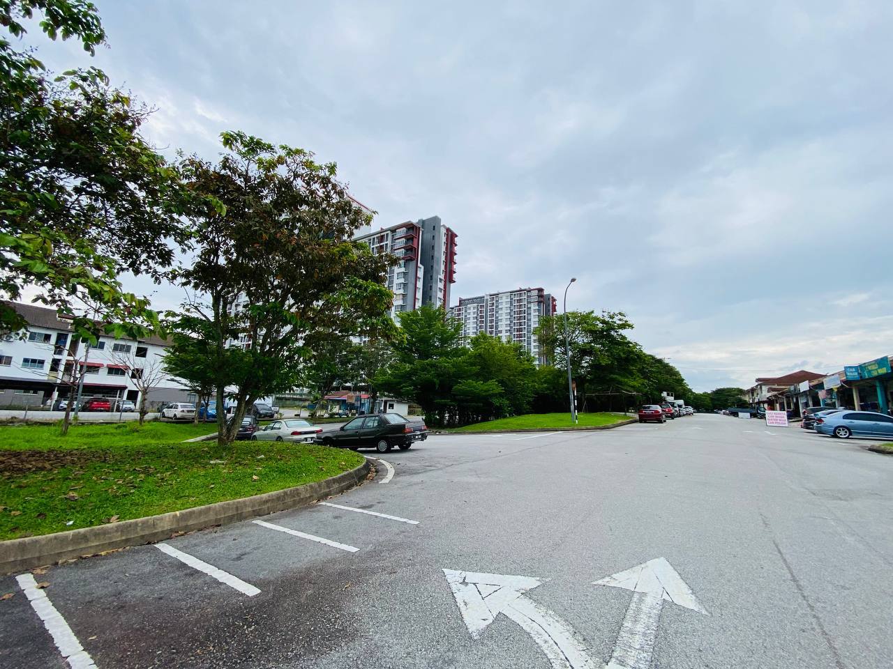 SINGLE STOREY SHOPLOT GARDEN AVENUE SEREMBAN 2 - photo 3