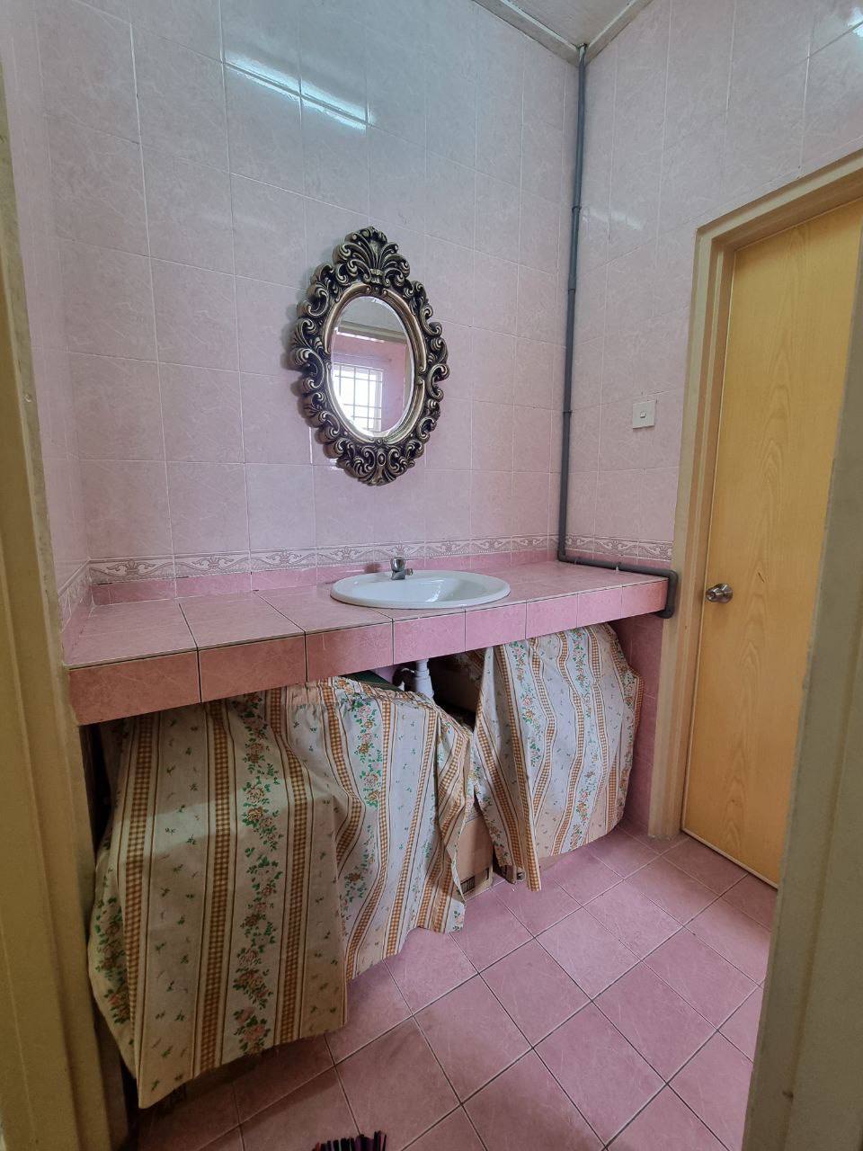 2 Storey Jalan Platinum Seksyen 7 Shah Alam - photo 12
