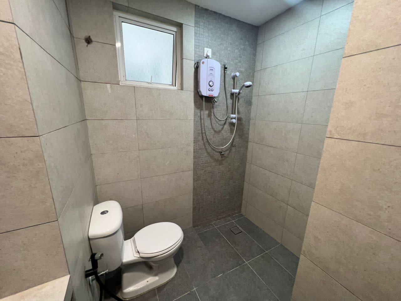 Fully furnished Bangi Gateway Service Apartment - photo 5