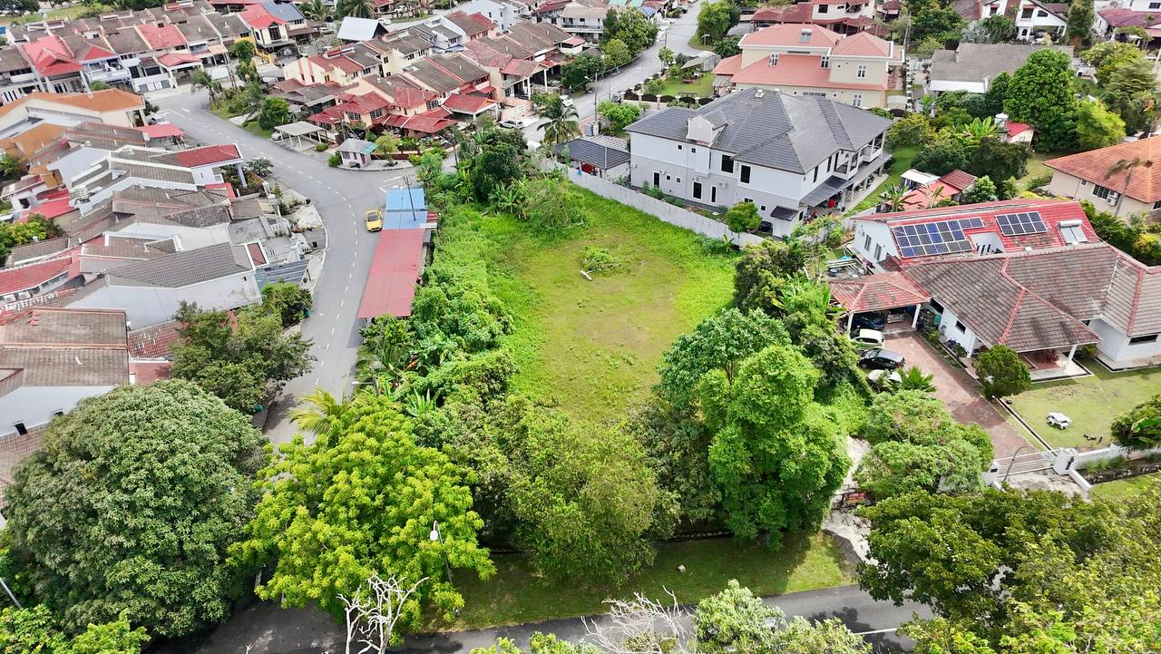 Bungalow Lot Seksyen 4 Bandar Baru Bangi - photo 2