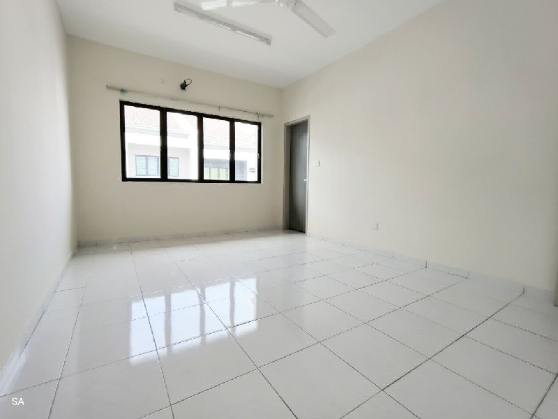 Double Storey Terrace Laman Delfina Nilai Impian - photo 12