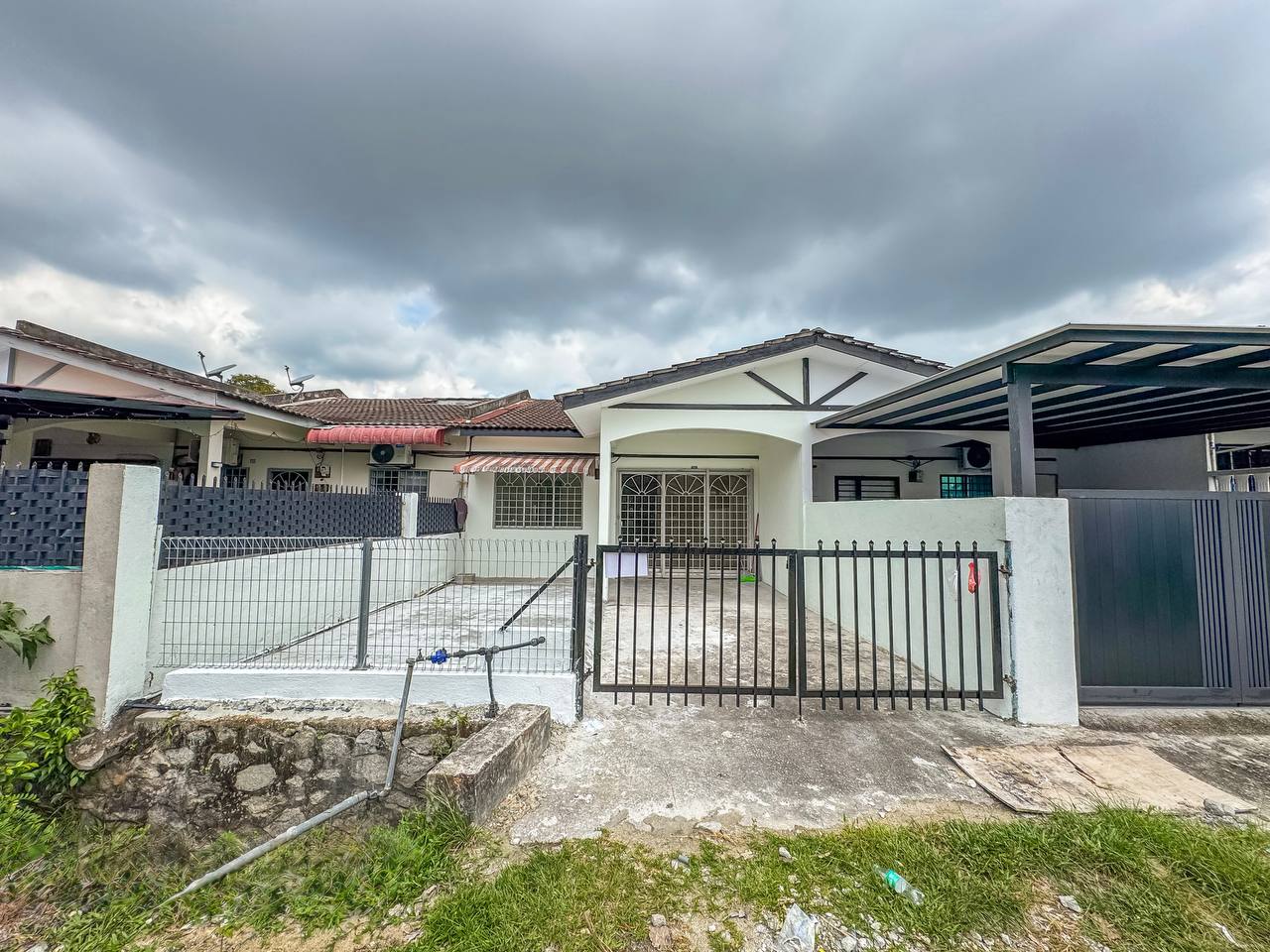 1 STOREY TERRACE SEKSYEN 3 BANDAR TEKNOLOGI KAJANG - photo 2
