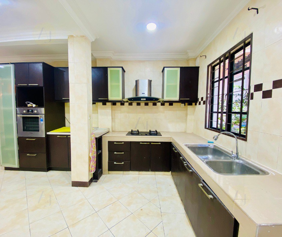 2 AND HALF STOREY TERRACE BUKIT SETIAWANGSA - photo 6