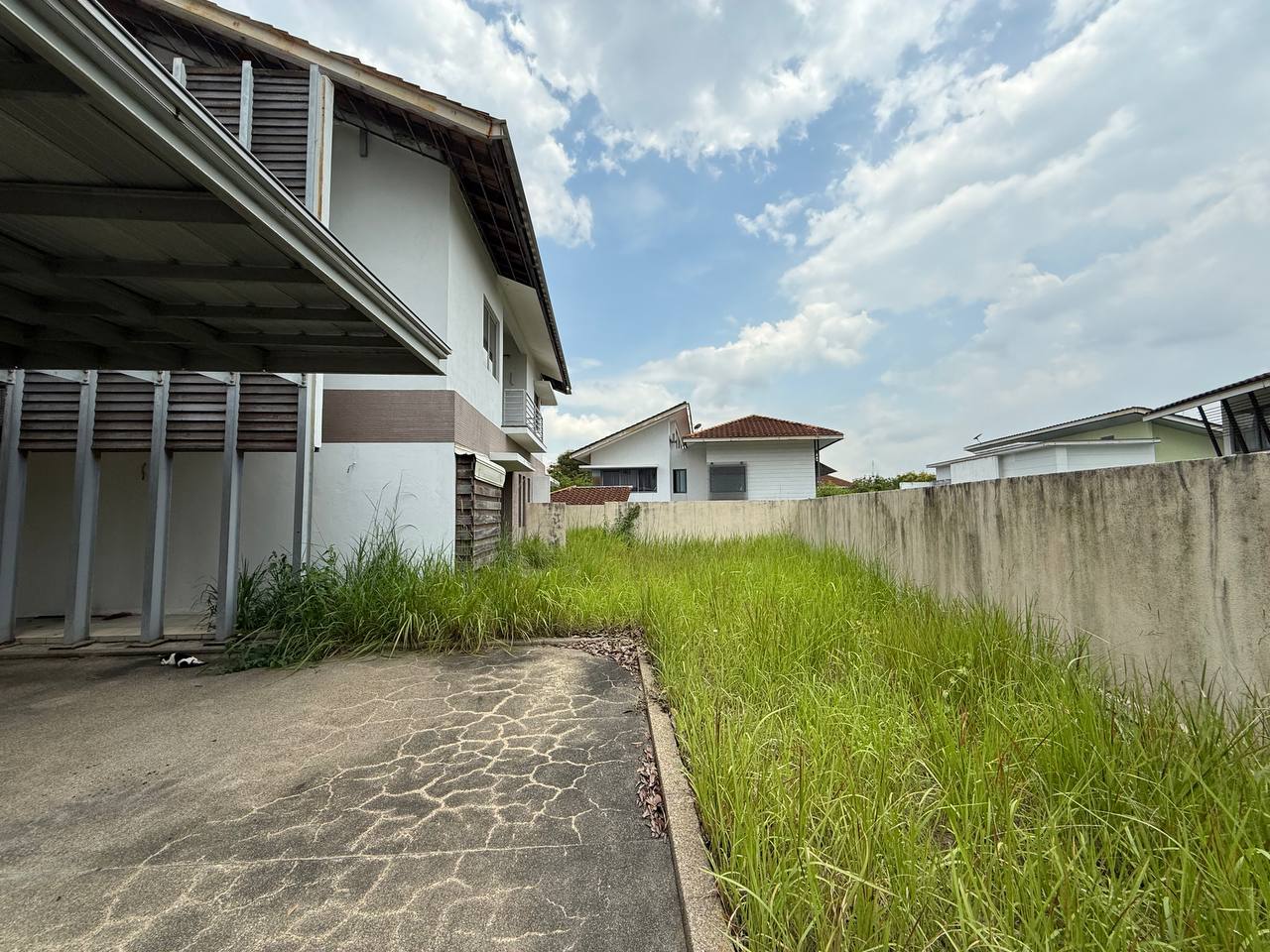 Bungalow 2 Storey Banyan Close Bukit Mahkota Bangi - photo 2