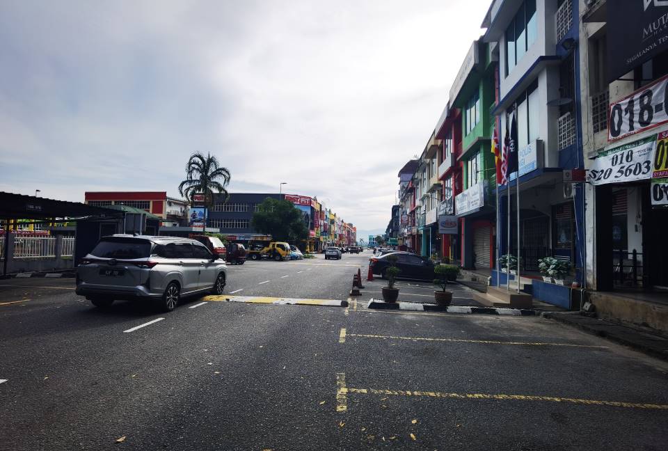 3 Shoplpt for RENTAL at Bandar Seri Putra Kajang - photo 6
