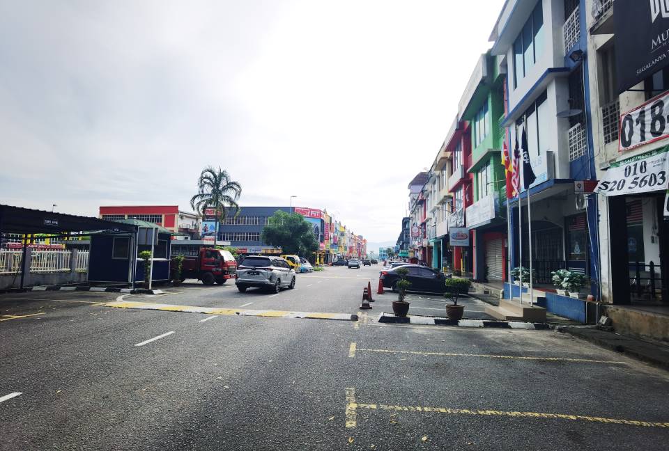 3 Shoplpt for RENTAL at Bandar Seri Putra Kajang - photo 7