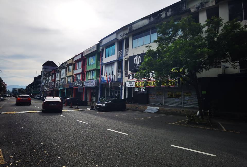 3 Shoplpt for RENTAL at Bandar Seri Putra Kajang - photo 9