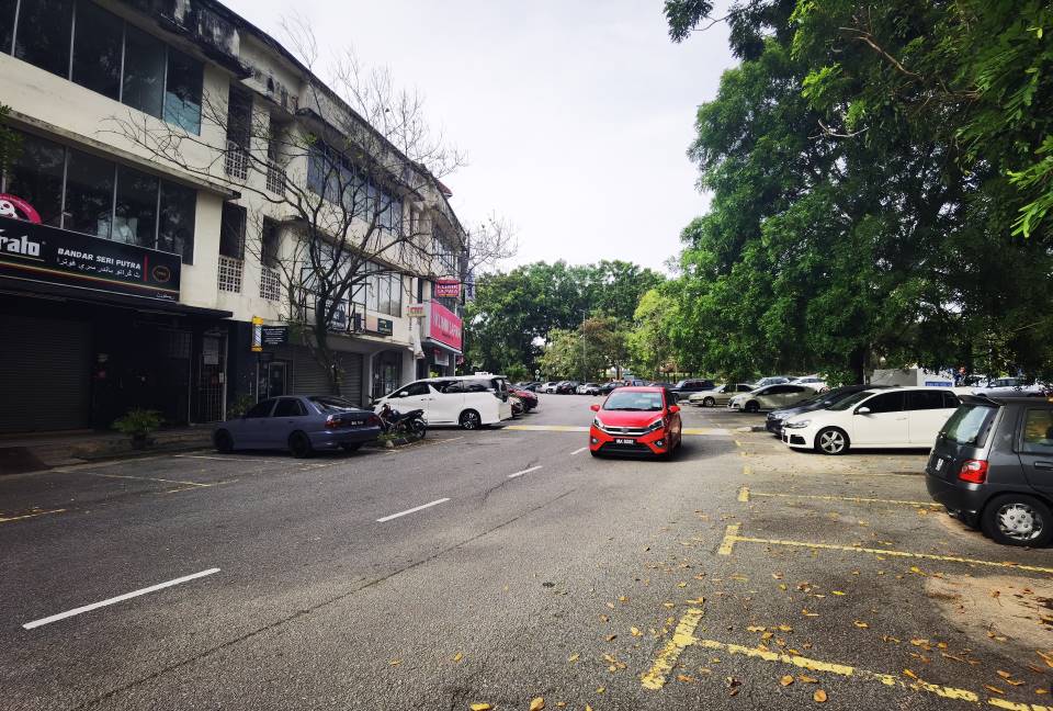3 Shoplpt for RENTAL at Bandar Seri Putra Kajang - photo 11