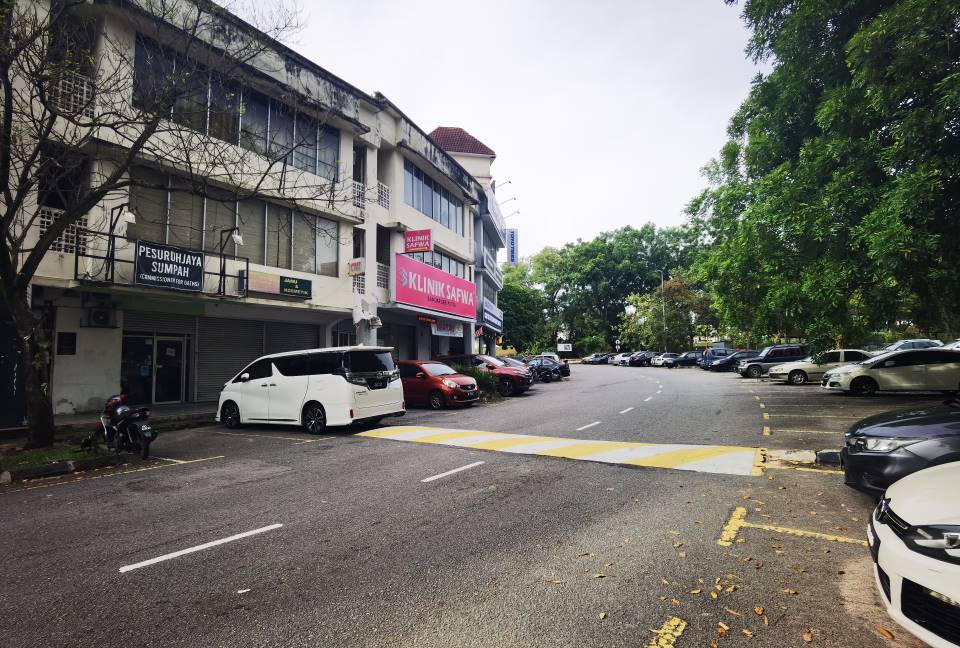 3 Shoplpt for RENTAL at Bandar Seri Putra Kajang - photo 12