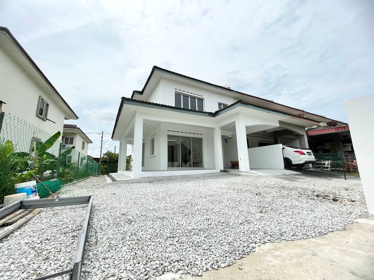 End Lot 2 Storey Terrace Bandar Seri Ehsan Banting - photo 2