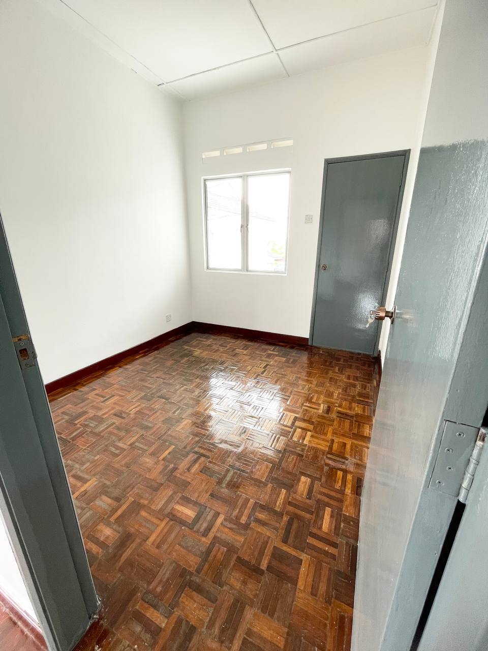 End Lot 2 Storey Terrace Bandar Seri Ehsan Banting - photo 7