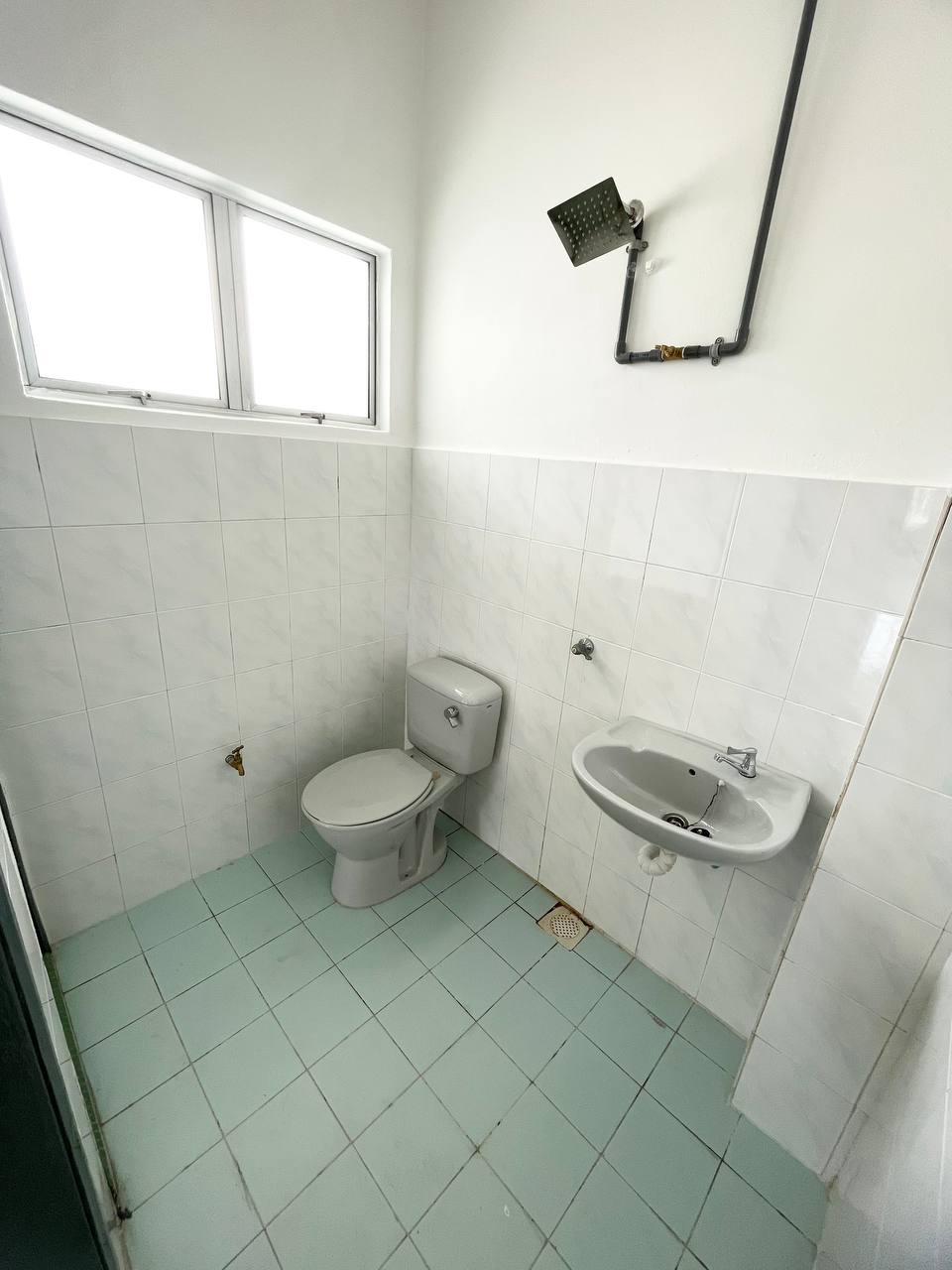 End Lot 2 Storey Terrace Bandar Seri Ehsan Banting - photo 8