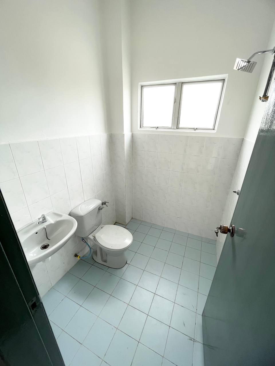 End Lot 2 Storey Terrace Bandar Seri Ehsan Banting - photo 11