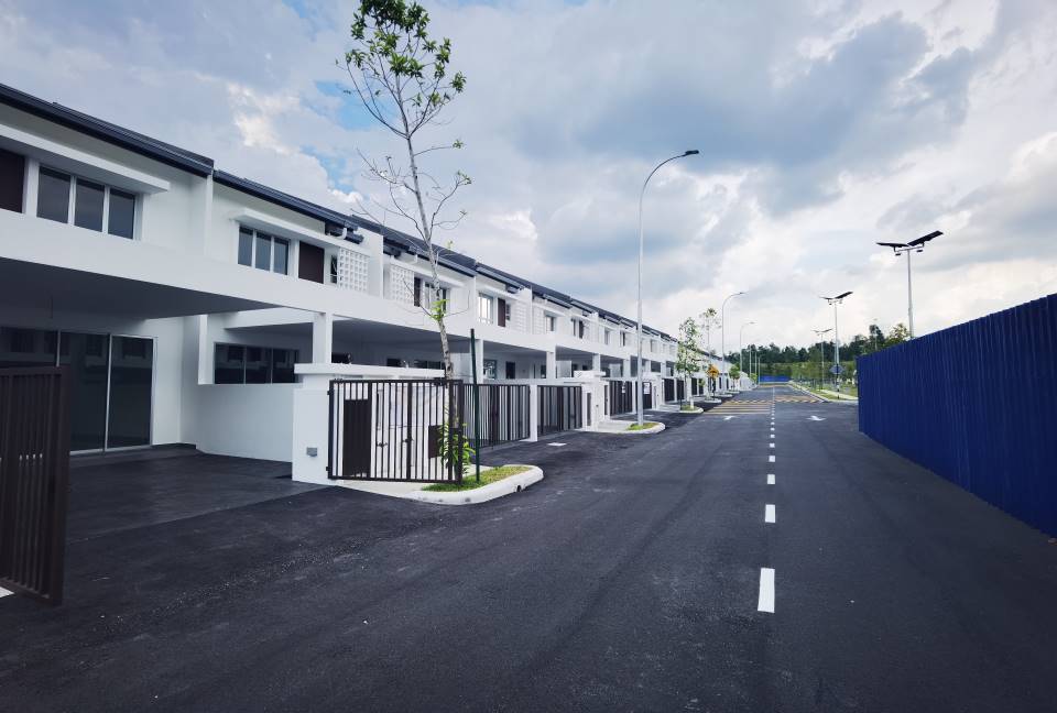 2Storey Terrace House Emilia Lakeside Nilai Impian - photo 5