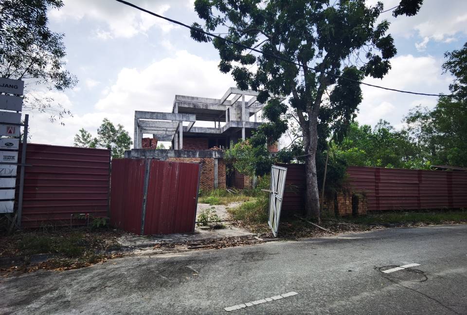 Rumah Banglo 3 Tingkat Bandar Bukit Mahkota Bangi - photo 2
