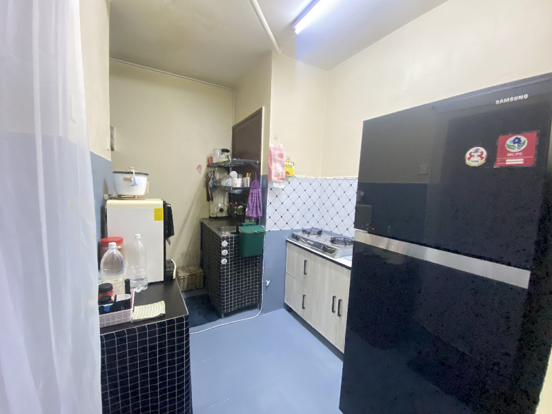 Ground Floor Pangsapuri EnggangBandar Kinrara, Puchong Selangor - photo 12