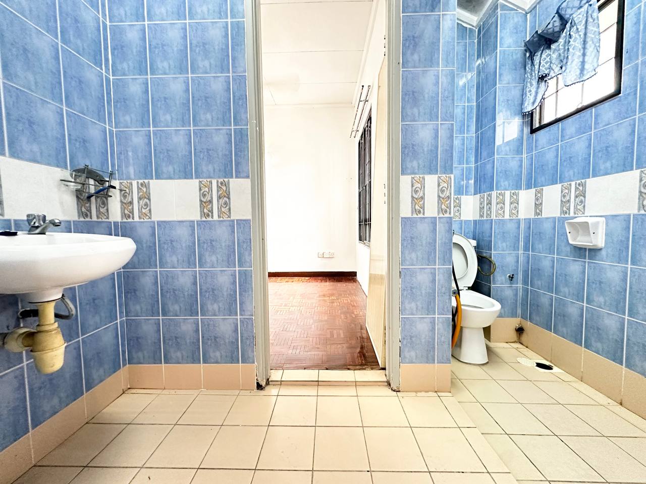 2Storey Jln Nova, U5 Subang Bestari Shah Alam - photo 10