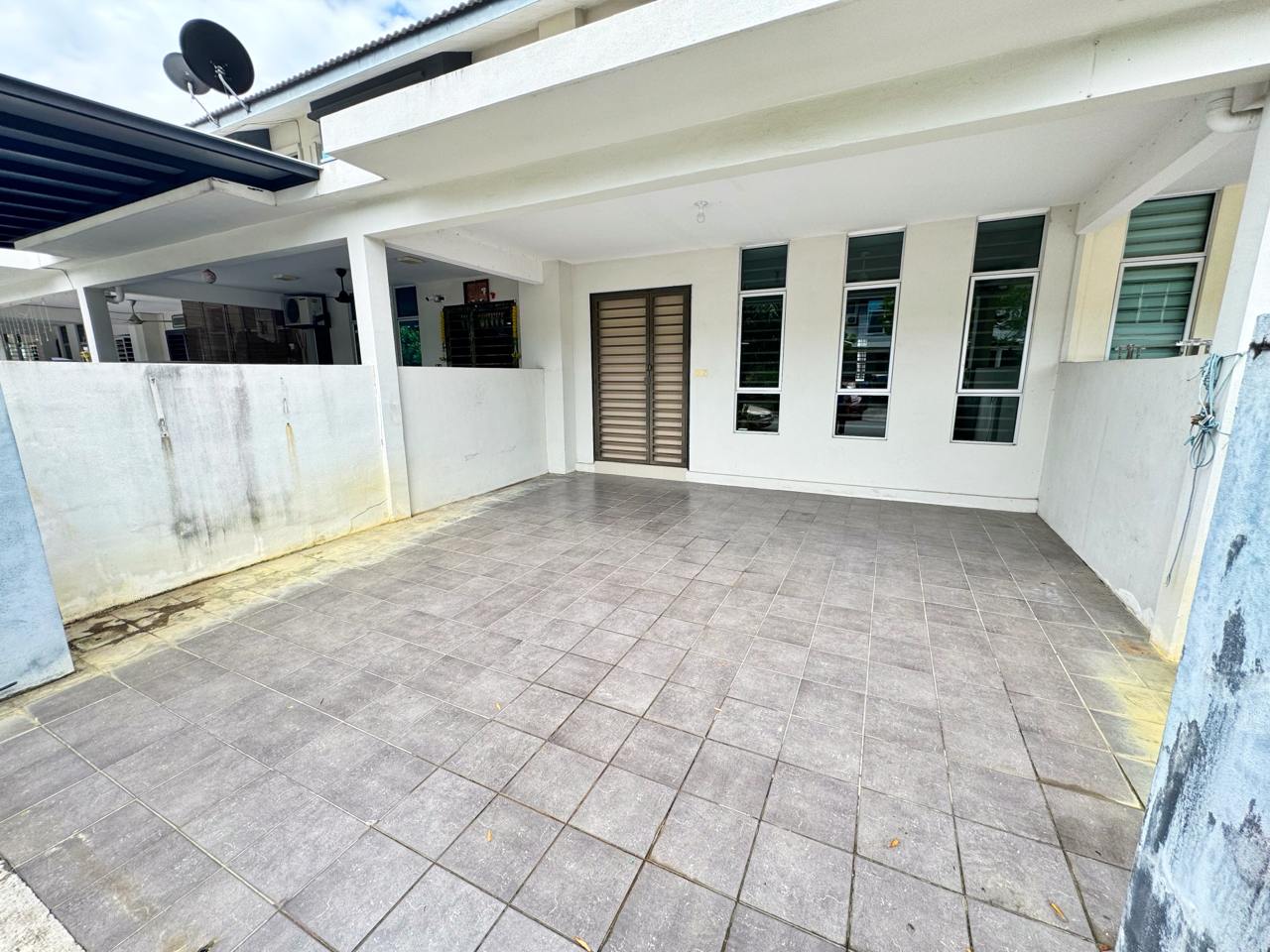 2 Storey Terrace Bangi Avenue 2 Seksyen 6 - photo 2