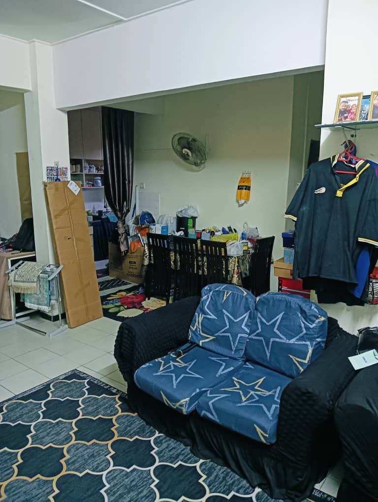 Apartment Desa Tasik Bandar Tasik Selatan KL - photo 3