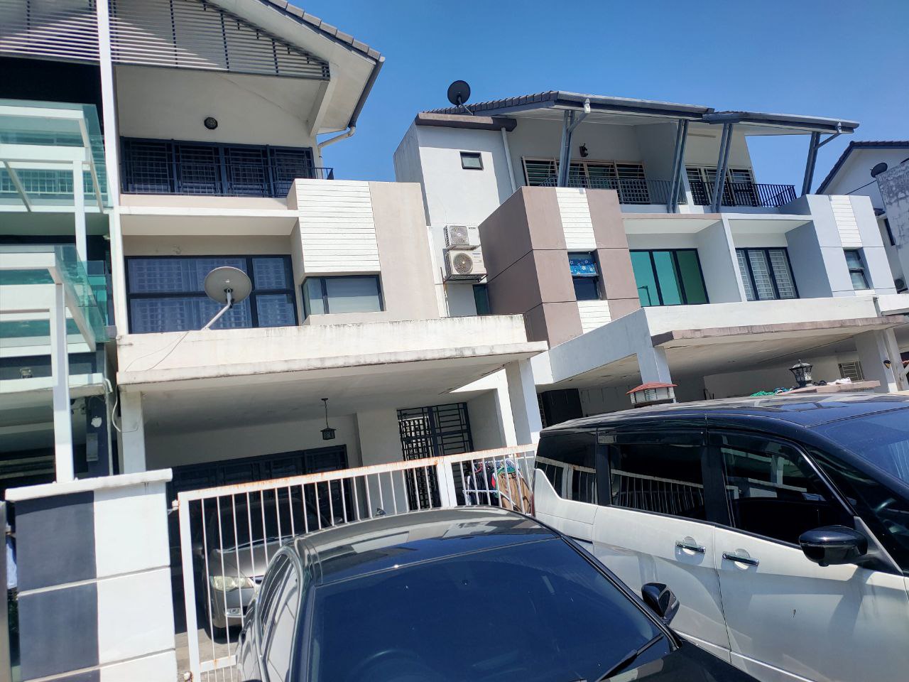 2,5 Storey Intermediate Seksyen U12 Shah Alam - photo 2