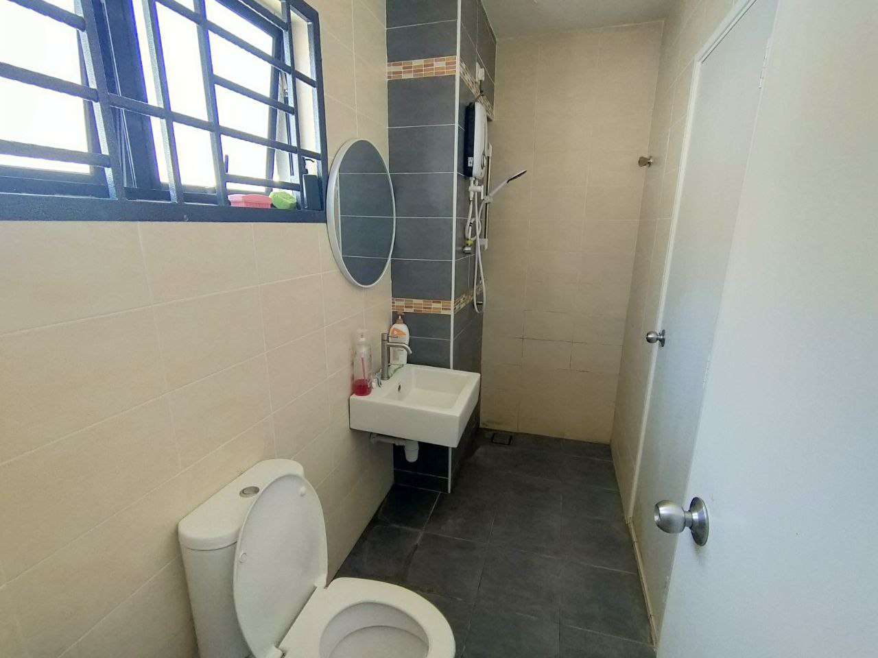 2,5 Storey Intermediate Seksyen U12 Shah Alam - photo 8